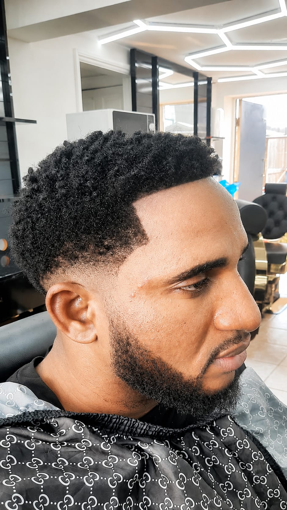 Sharp line-up & edging at The Grace Barbers' Luton